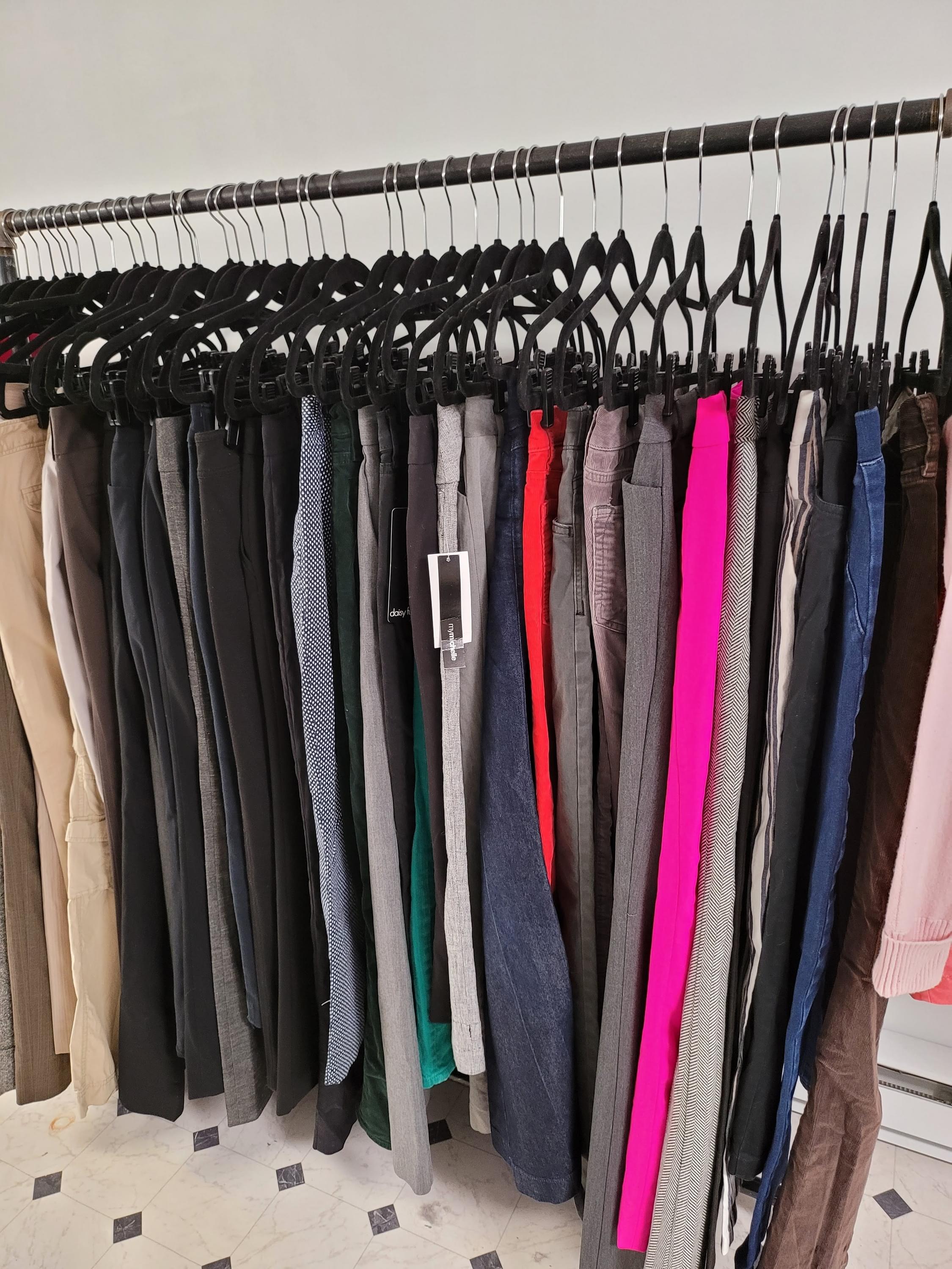 Clothing rack